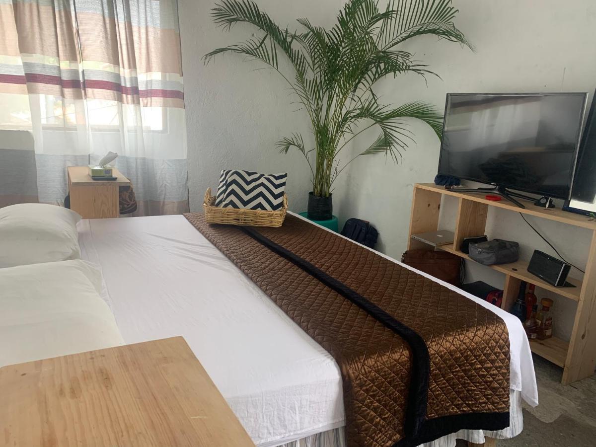 Deli Adoquin Bed and Breakfast San Pedro Pochutla Εξωτερικό φωτογραφία